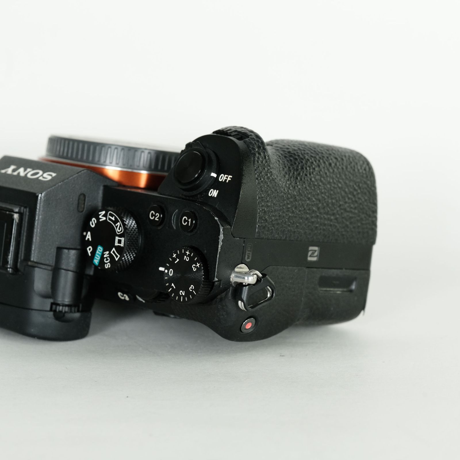 並品｜バッテリー3個・チャージャー2個付] SONY α7 II（ILCE-7M2