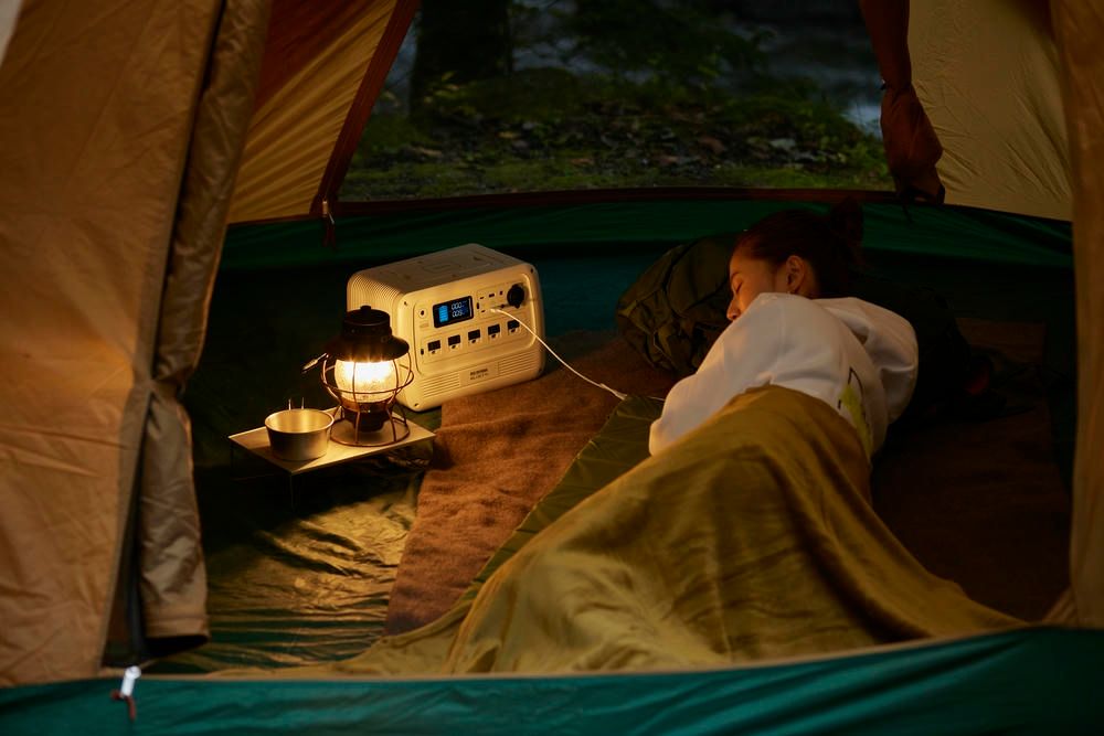 アイリスオーヤマ 防災グッズ アウトドアヒートマット 幅約94.5×奥行約