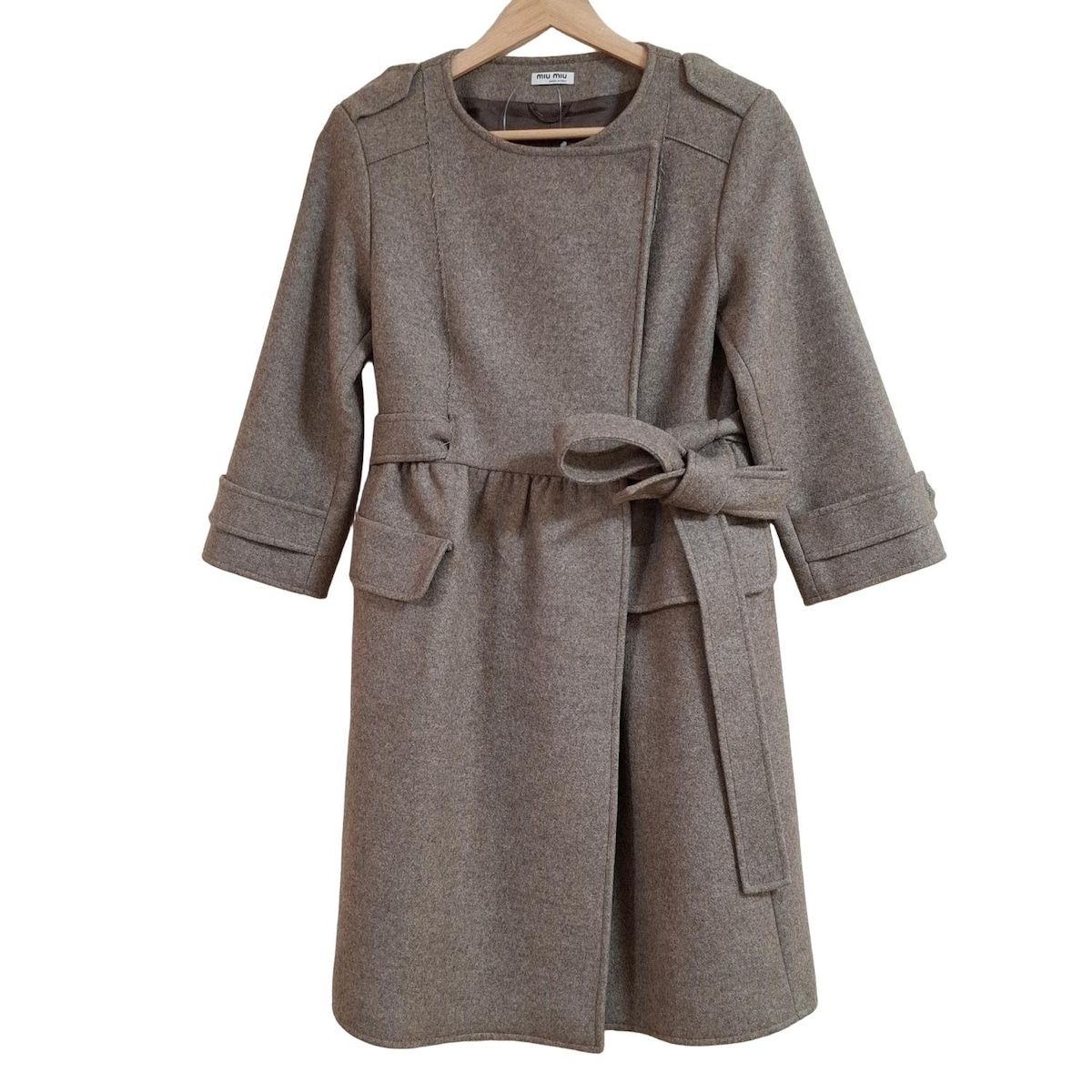 ミュウミュウ　miumiu コート　38 miumiu(ミュウミュウ) コート サイズ38 S - ミュウミュウ ダッフル