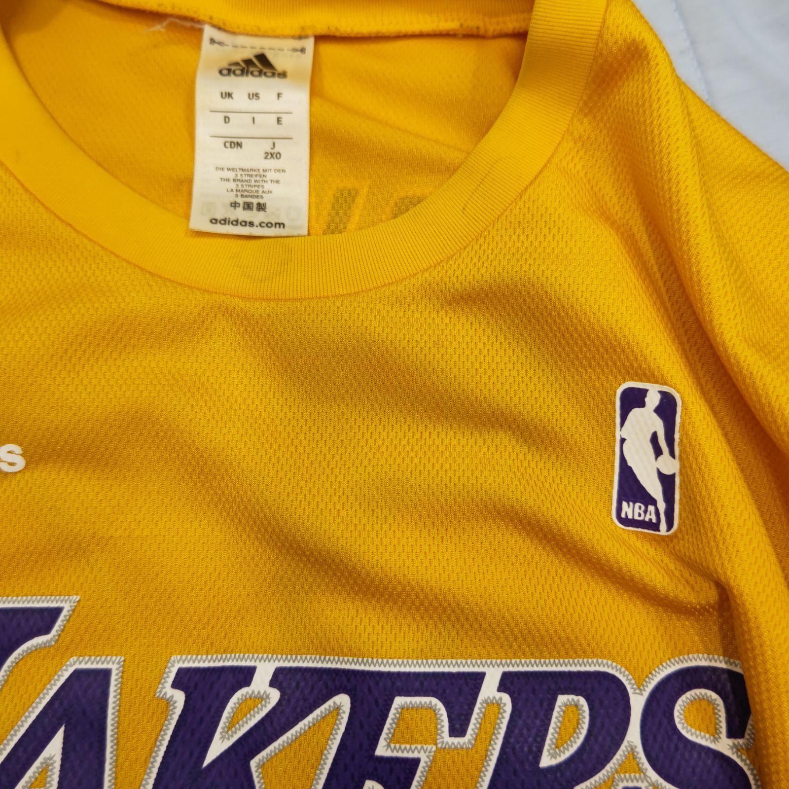 adidasアディダス NBA