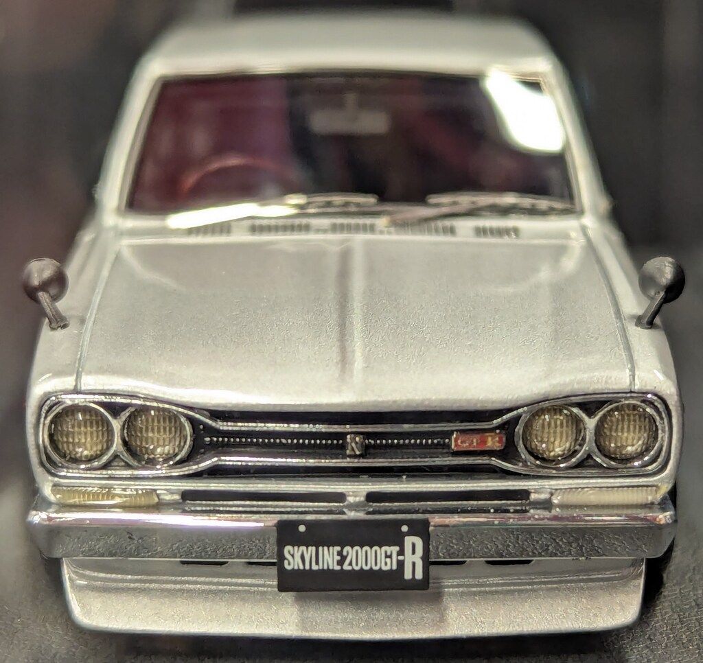ignition model 1/43 Nissan Skyline 2000 GT-R (PGC10) Silver 1970