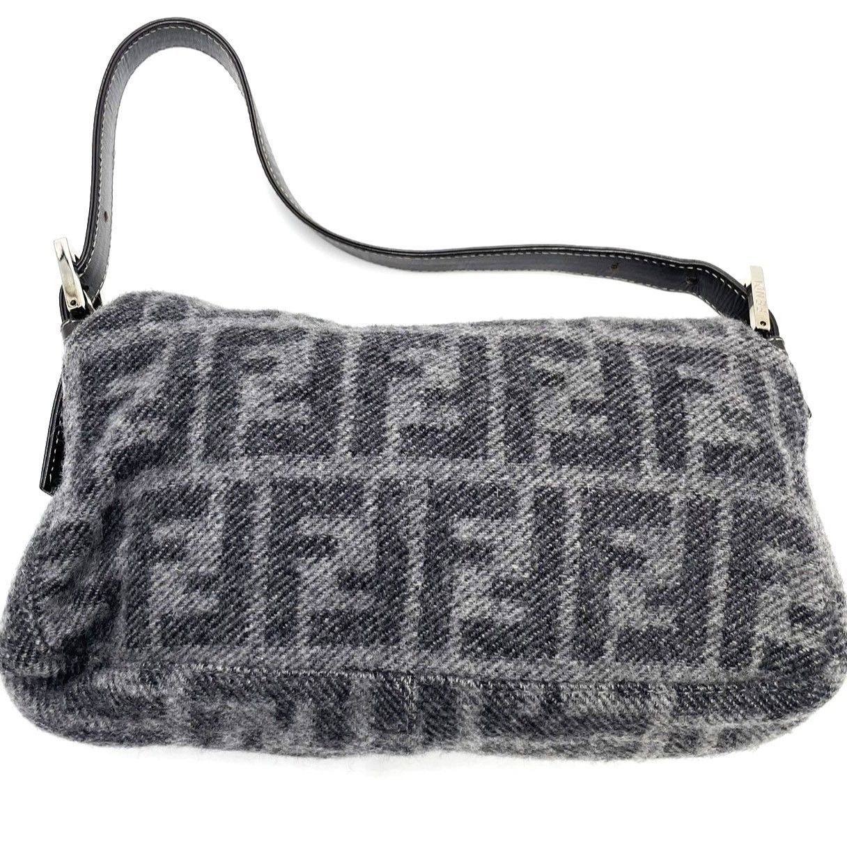 K747】FENDI（フェンディ）/ウールマンマバケット/ズッカ柄