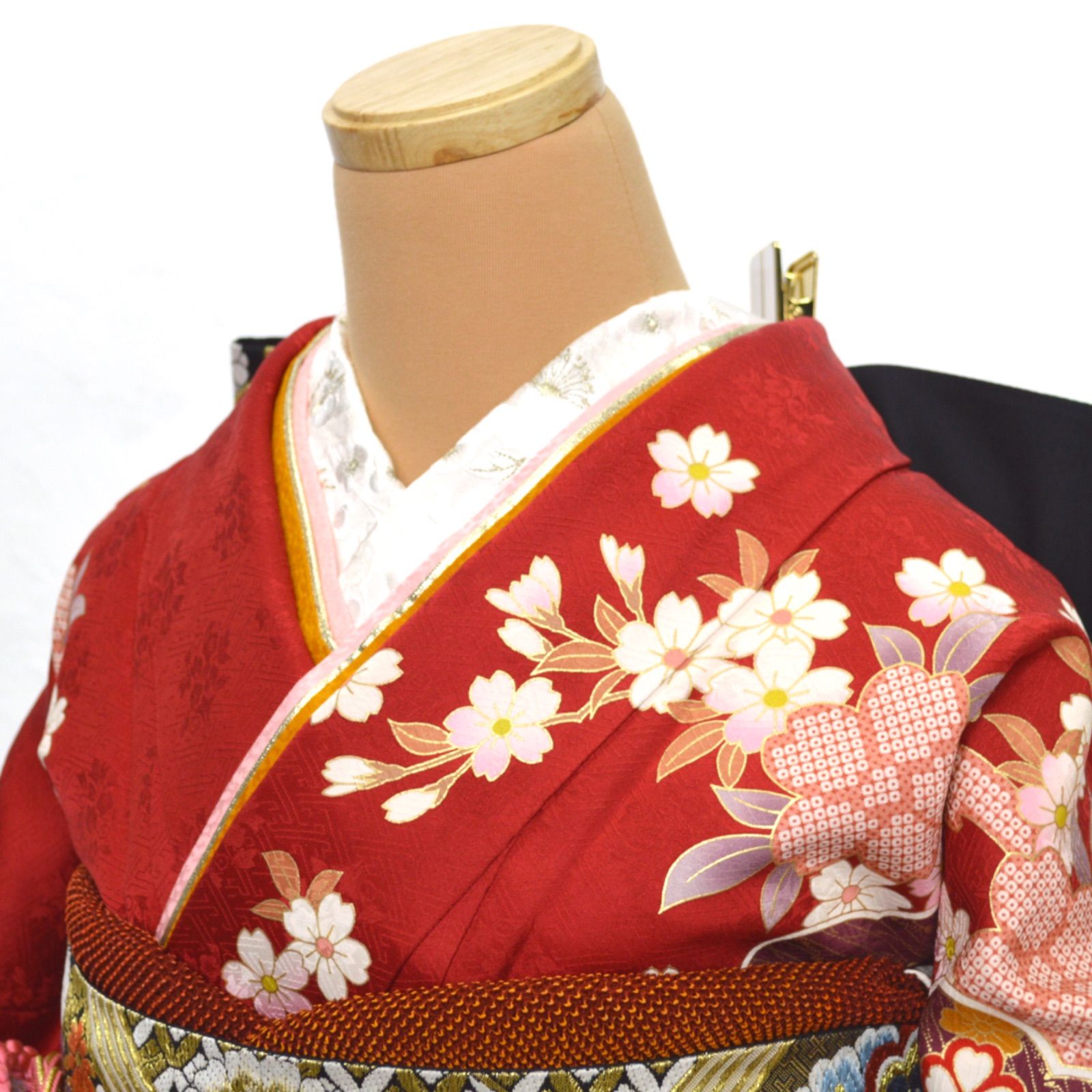 美品》正絹 振袖フルセット M〜Lサイズ 成人式 金駒刺繍 赤地 古典