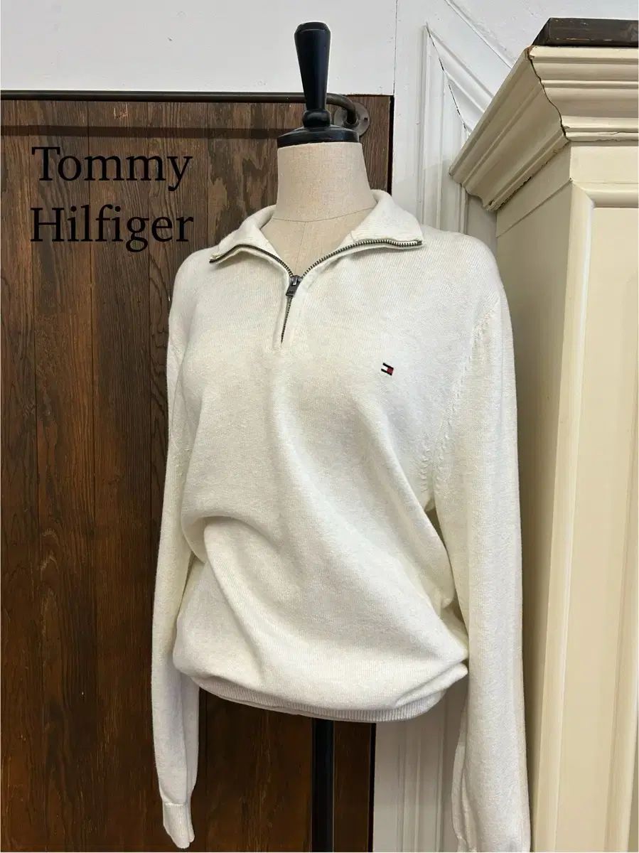 Tommy Hilfiger トミーヒルフィガー 正規品 アイボリー ハーフジップ ニット セーター