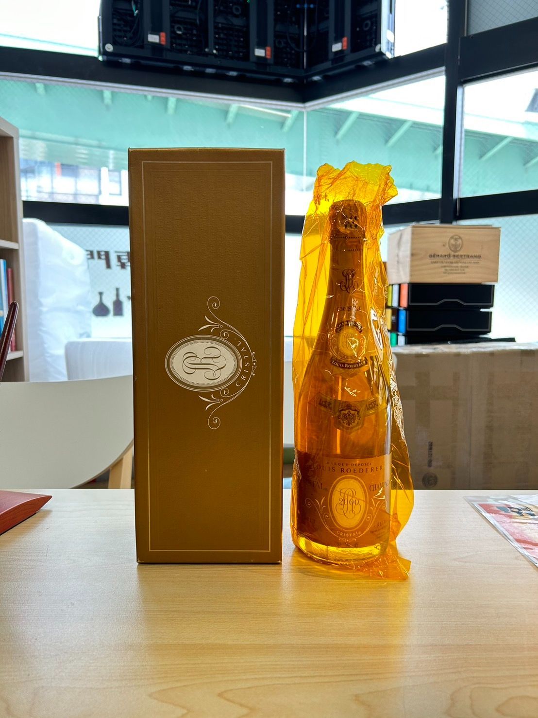 極美品 ルイ・ロデレール・クリスタル　2000 シャンパン　ヴィンテージ ルイ ロデレール クリスタル 2000 ルイロデレール ルイ