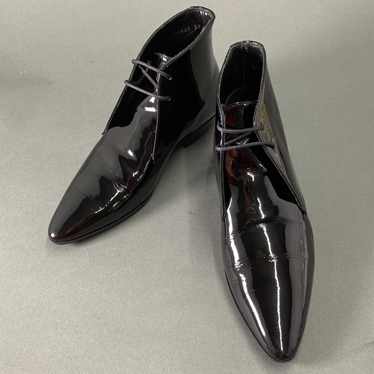 サンローラン エナメルブーツ シューズ ブーツ 38 サンローラン エナメルブーツ シューズ ブーツ 38