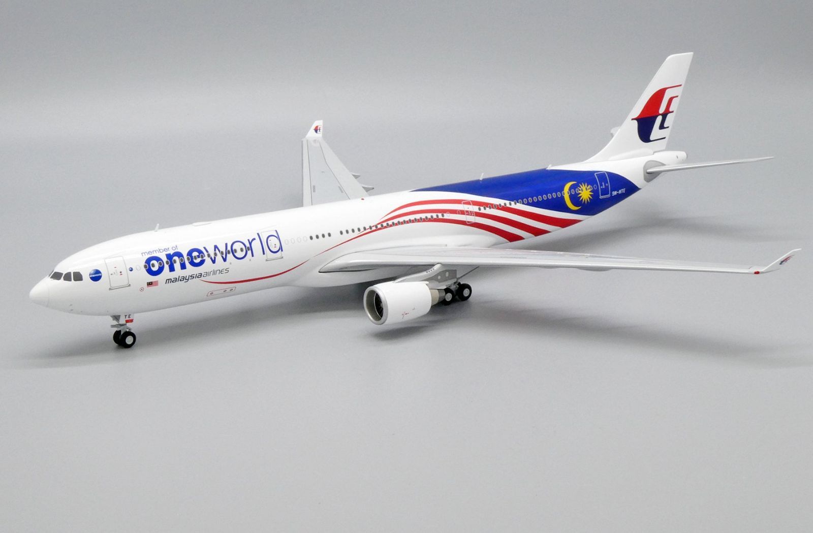A330-300 9M-MTE