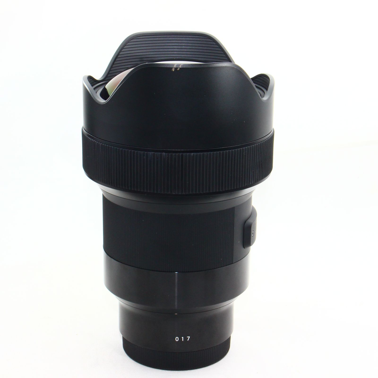 SIGMA 単焦点超広角レンズ 14mm F1.8 DG HSM | Art A017 SONY-E ...