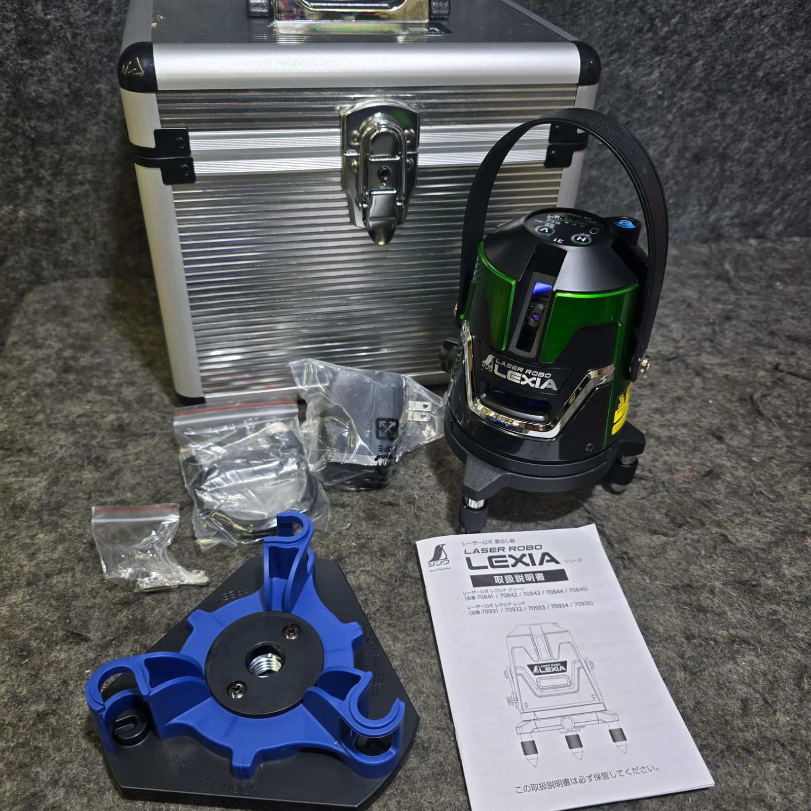 ラブブのドジャース桜限定オオタニユニフォーム（ラブブは含みません）⚠️ラスト一点‼️ ラブブのドジャース桜限定オオタニユニフォーム（ラブブは含みません