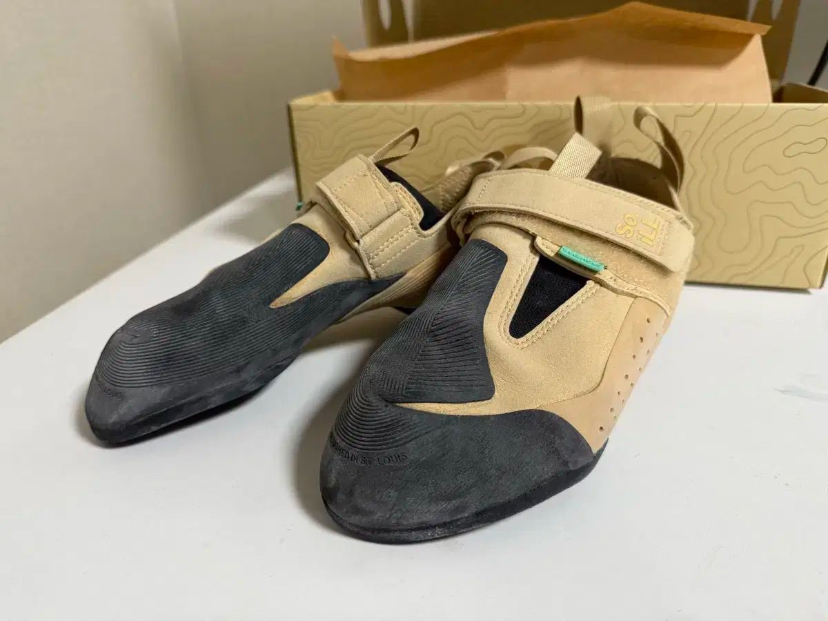 クライミングシューズ SoiLL 쏘일 STAY LV US8_255m 3回 着用