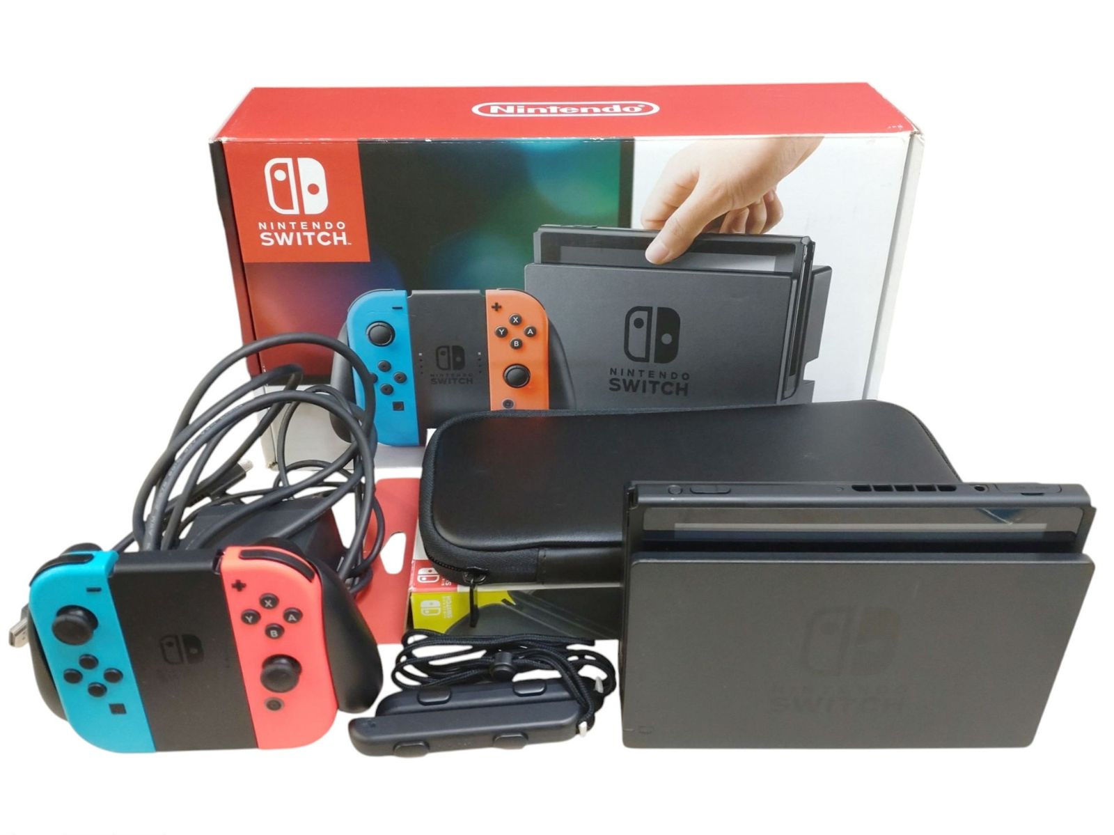 Nintendo Switch ネオンカラー 旧型 美品 キャリングケース付 21MFLq+9H4L._SS200_.jpg