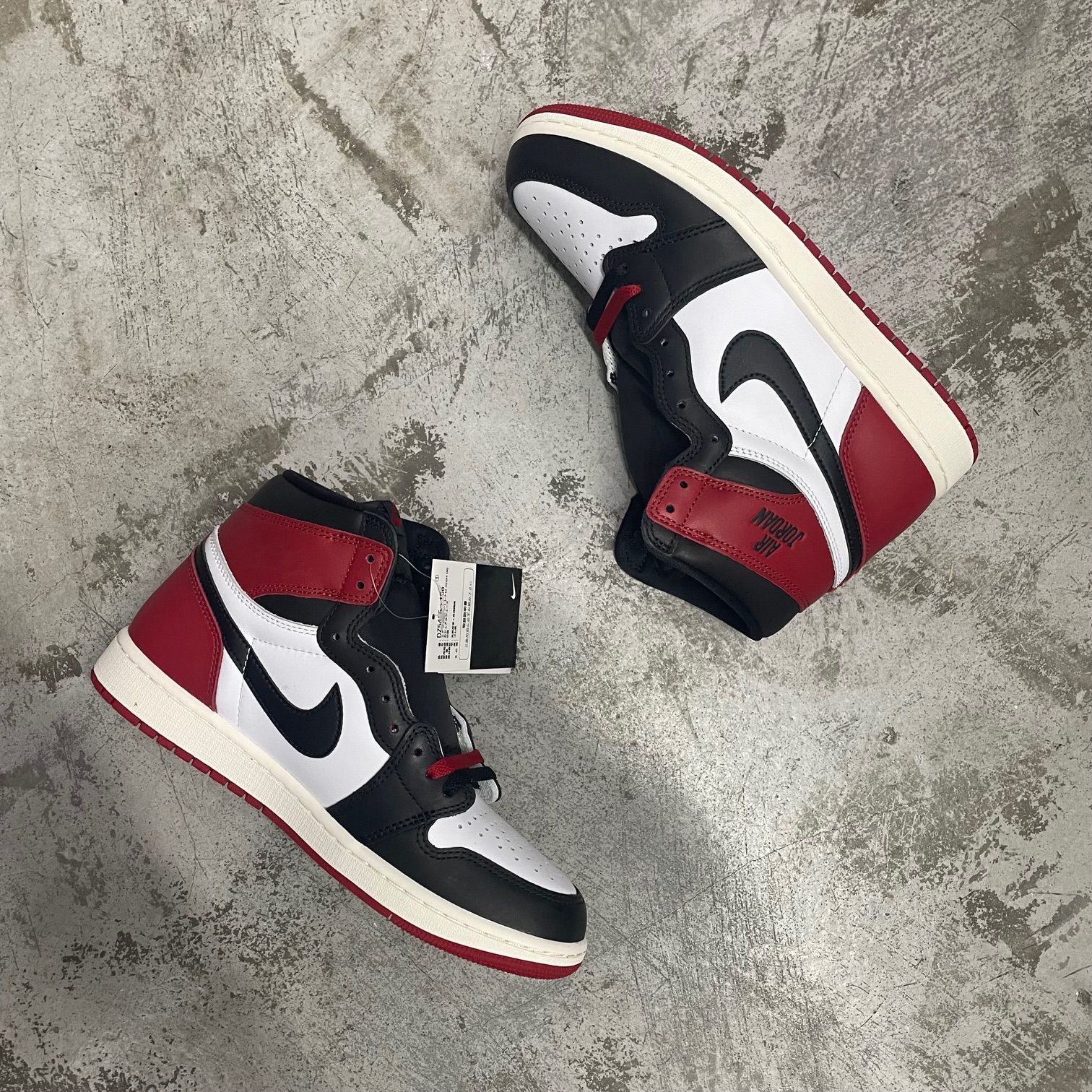 未使用品 国内正規 NIKE Air Jordan 1 Retro High OG Black Toe  