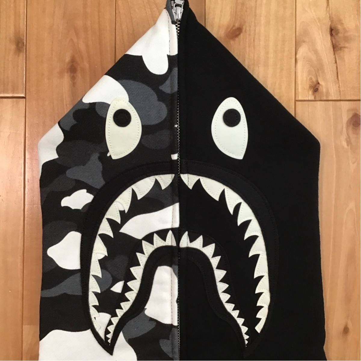 BAPE 蓄光 ZOZO限定 City camo シャーク パーカー APE ☆新品☆ 蓄光 ZOZO限定 City camo シャーク パーカー XLサイズ shark