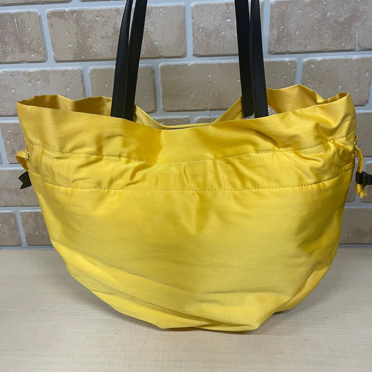サマンサタバサ Samantha Thavasa ターポリン ロゴトートバッグ