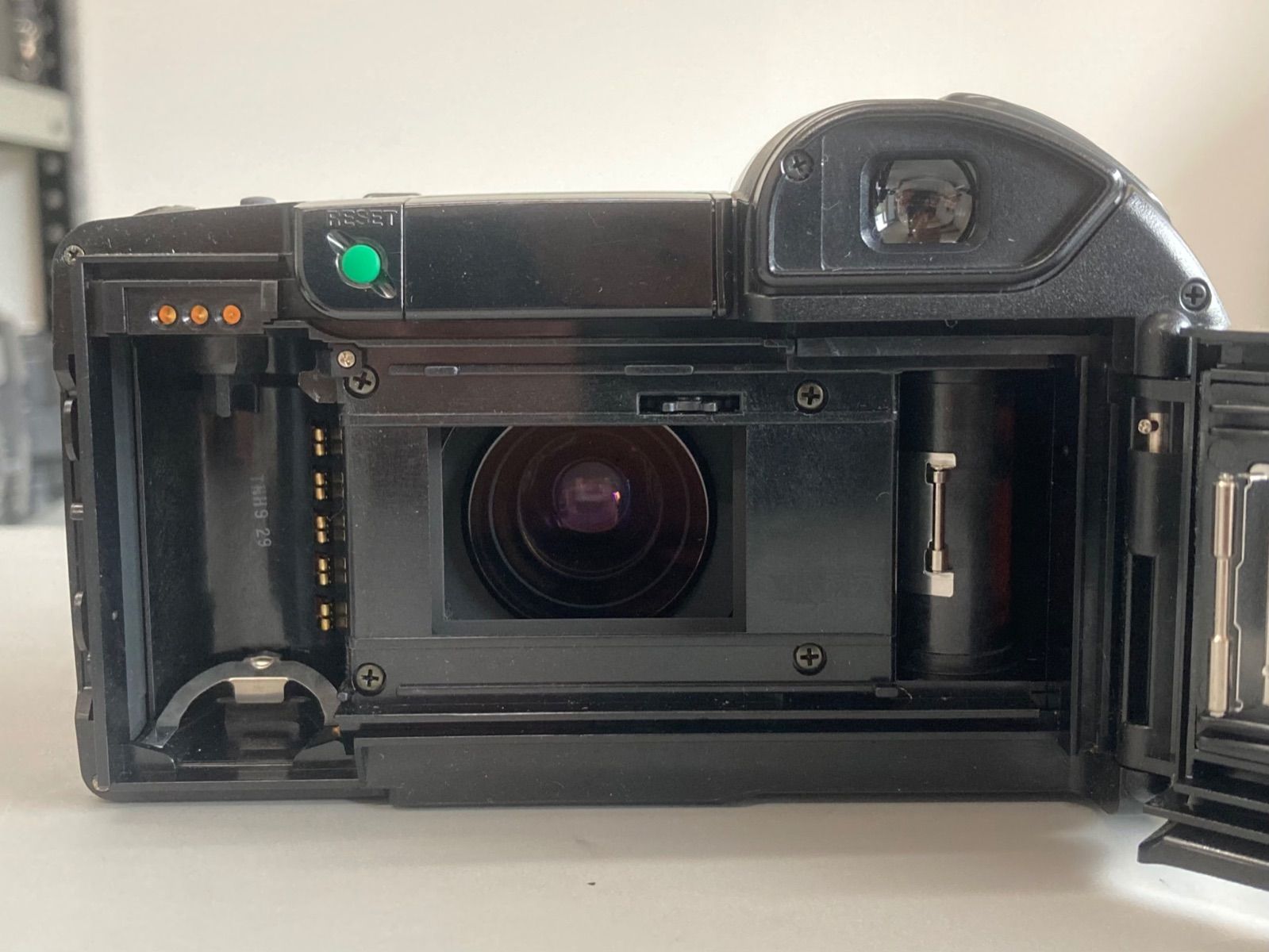 切れ者です、オリンパスのブリッジカメラ「IZM300」 切れ者です、オリンパスのブリッジカメラ「IZM300」