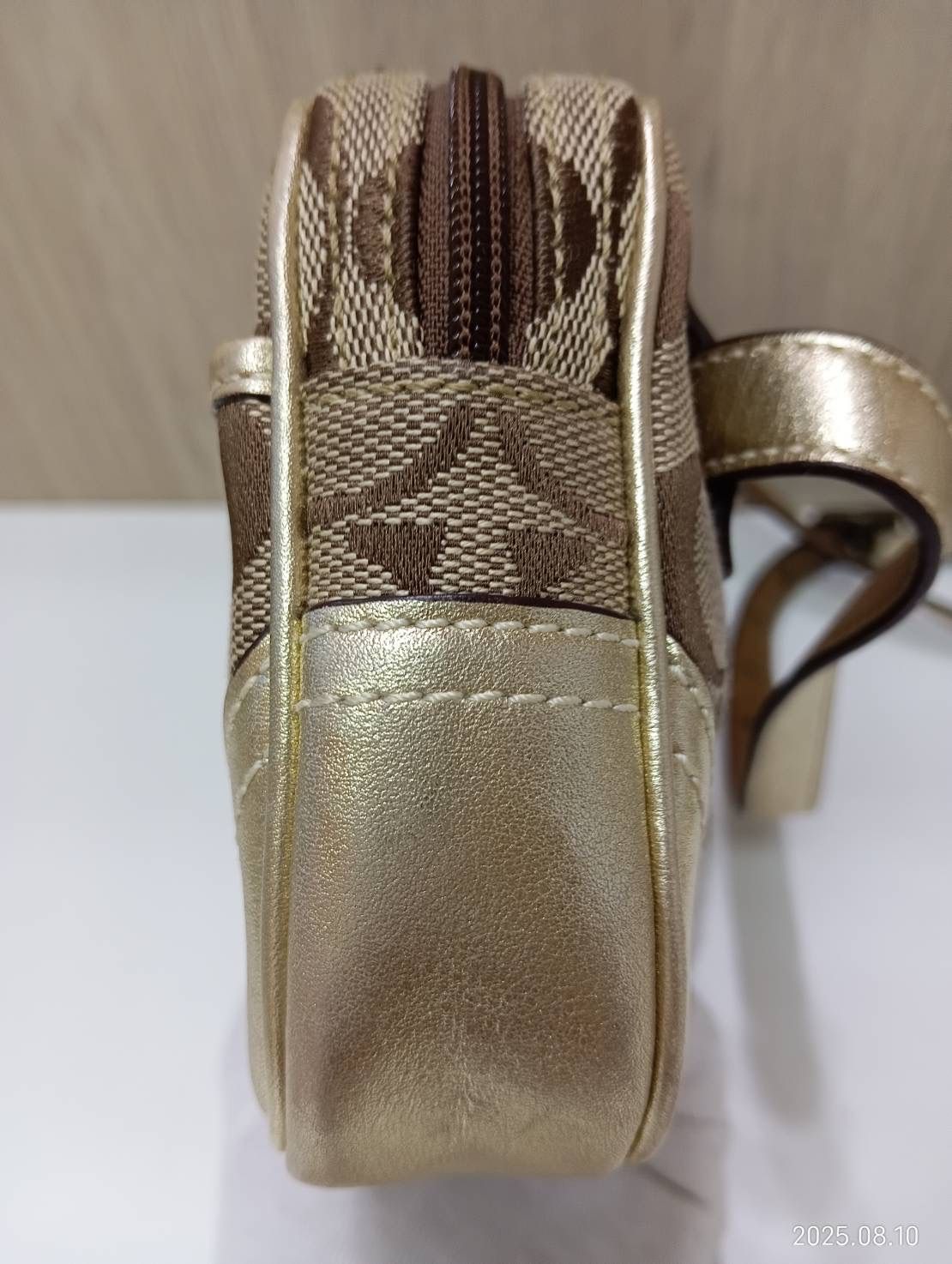 【美品】coach コーチ ウエストバッグ シグネチャー レザー 黒 746F coach コーチ ウエストバッグ シグネチャー レザー 黒 746F COACH