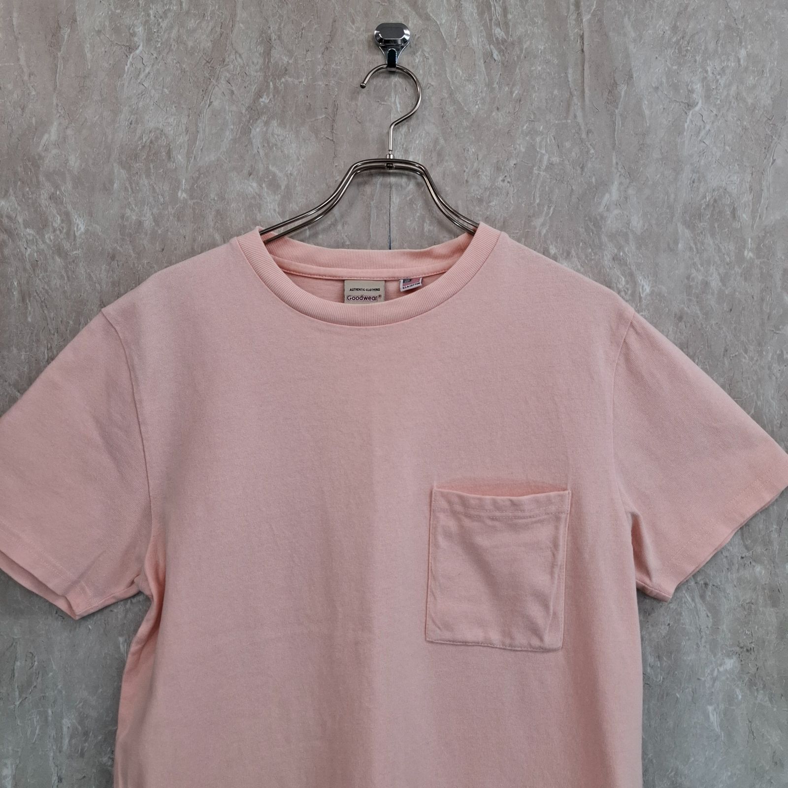 M Tシャツ