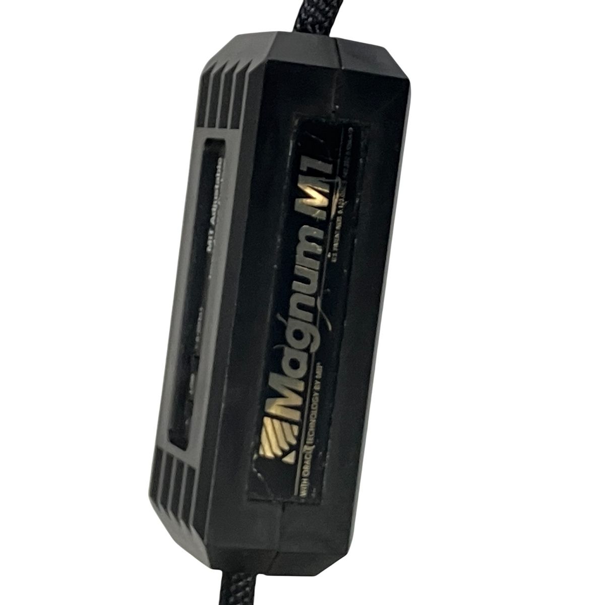 インターコネクトケーブル