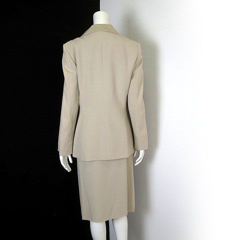 ジャンフランコフェレ GIANFRANCO FERRE STUDIO イタリア製 スカートスーツ セットアップ 長袖 ジャケット テーラード ひざ丈 スカート L 44 ベージュ