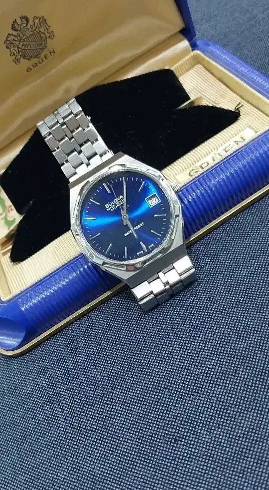 BULOVA ブローバ スーパーセビル クォーツ ロイヤルオーク