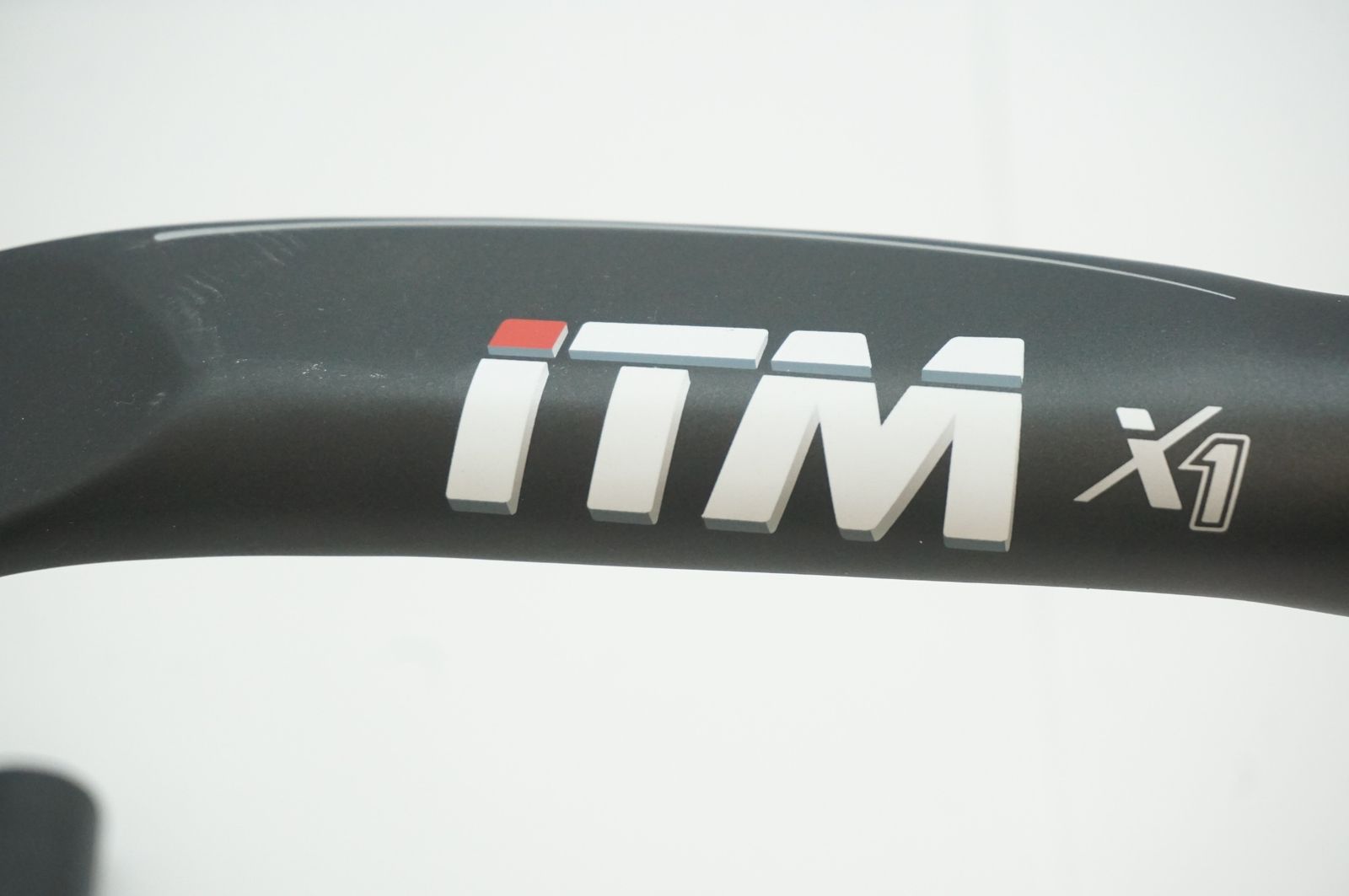 ITM X-ONE カーボンハンドル φ31.8 400m