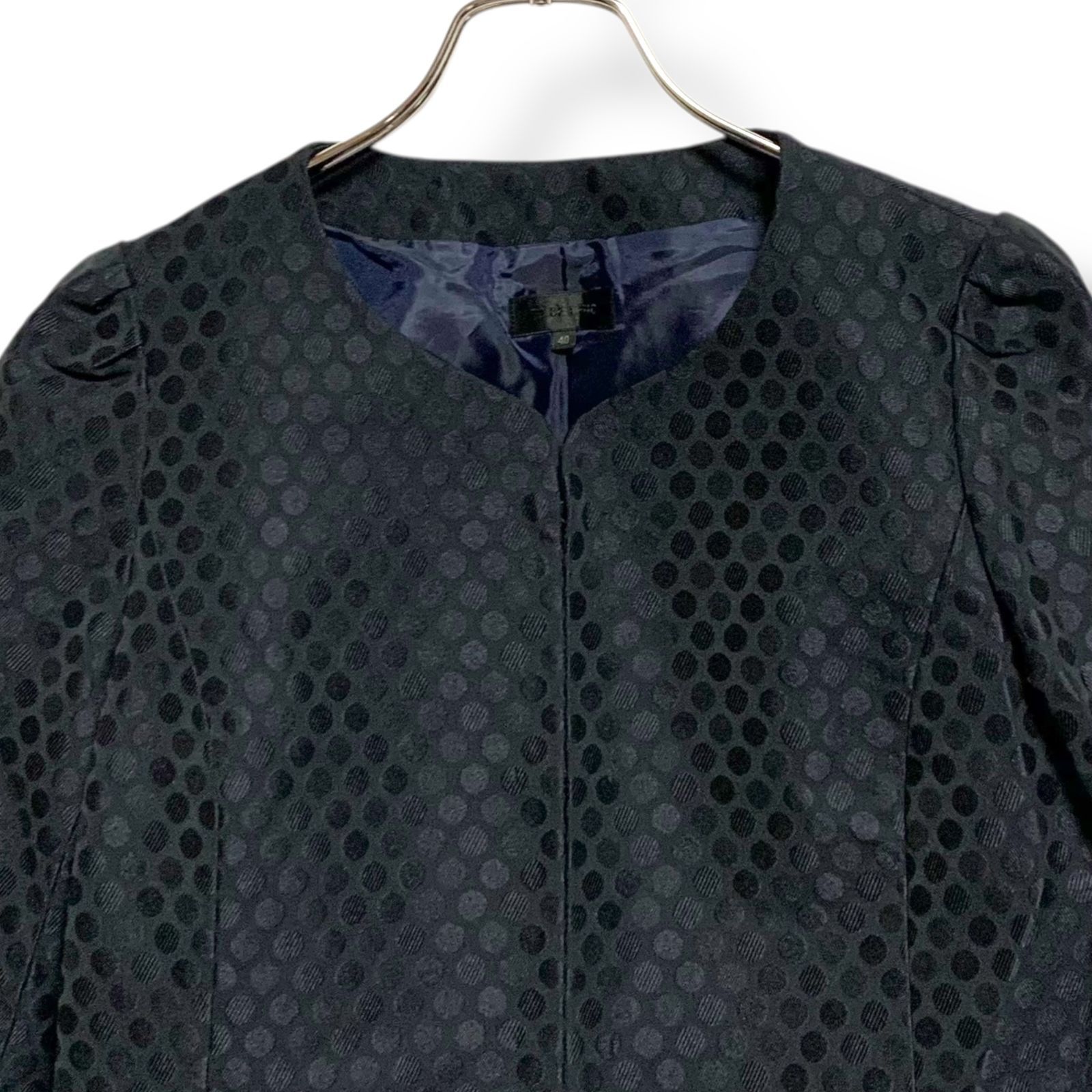 トゥービーシック ブラック