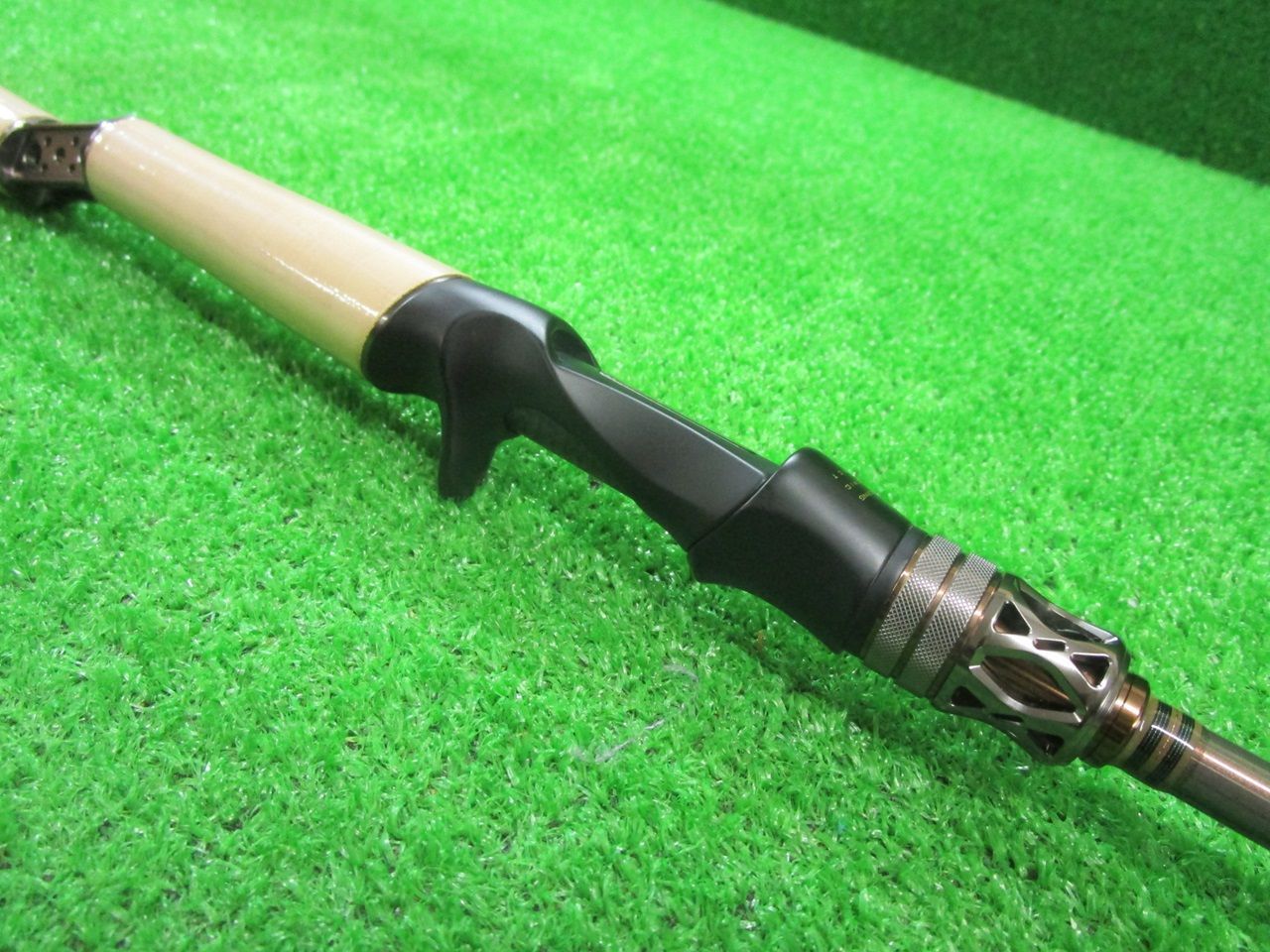 エヴォルジオン MX