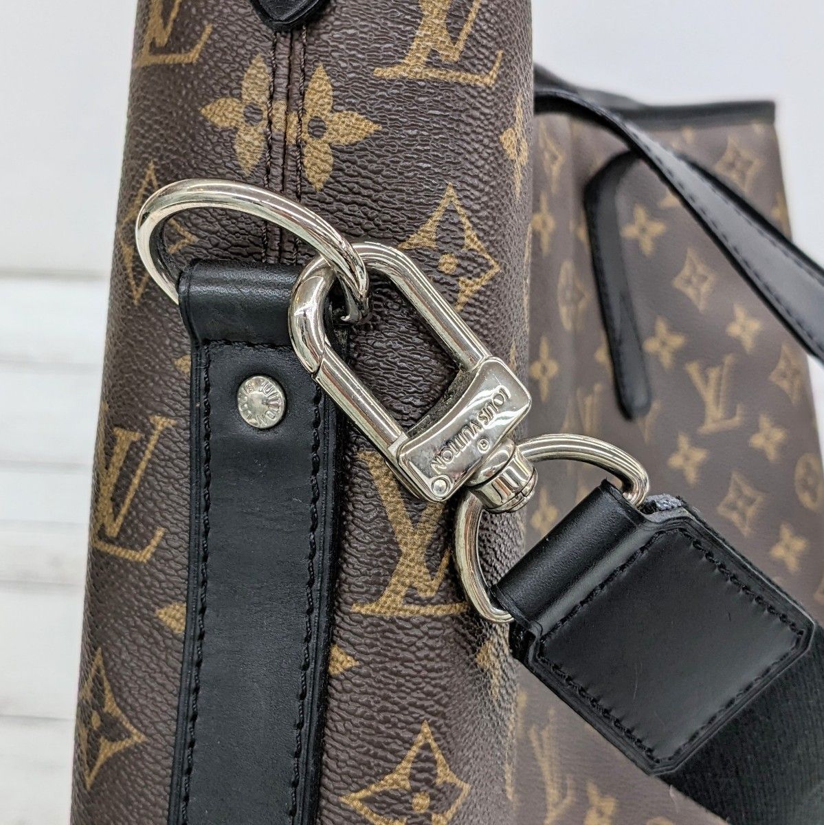 当店だけの 正規品 LOUIS VUITTON ルイヴィトン M56708 モノグラム