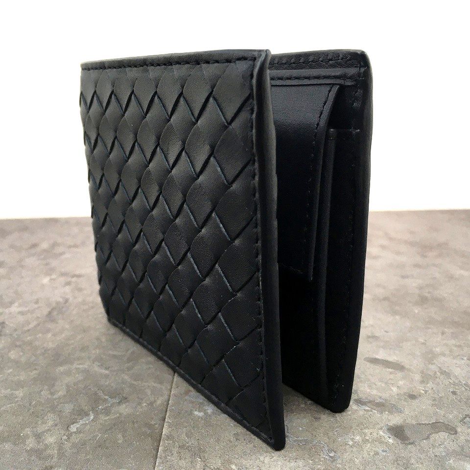 送料込み！ 未使用品 BOTTEGAVENETA 二つ折り財布 ネイビー 358