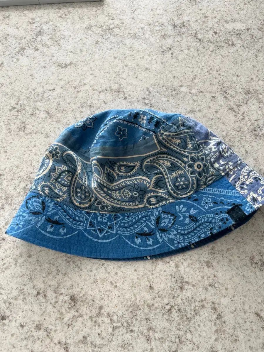 VISVIM(ビズビム) バンダナ バケットハット m ／ l - メルカリ