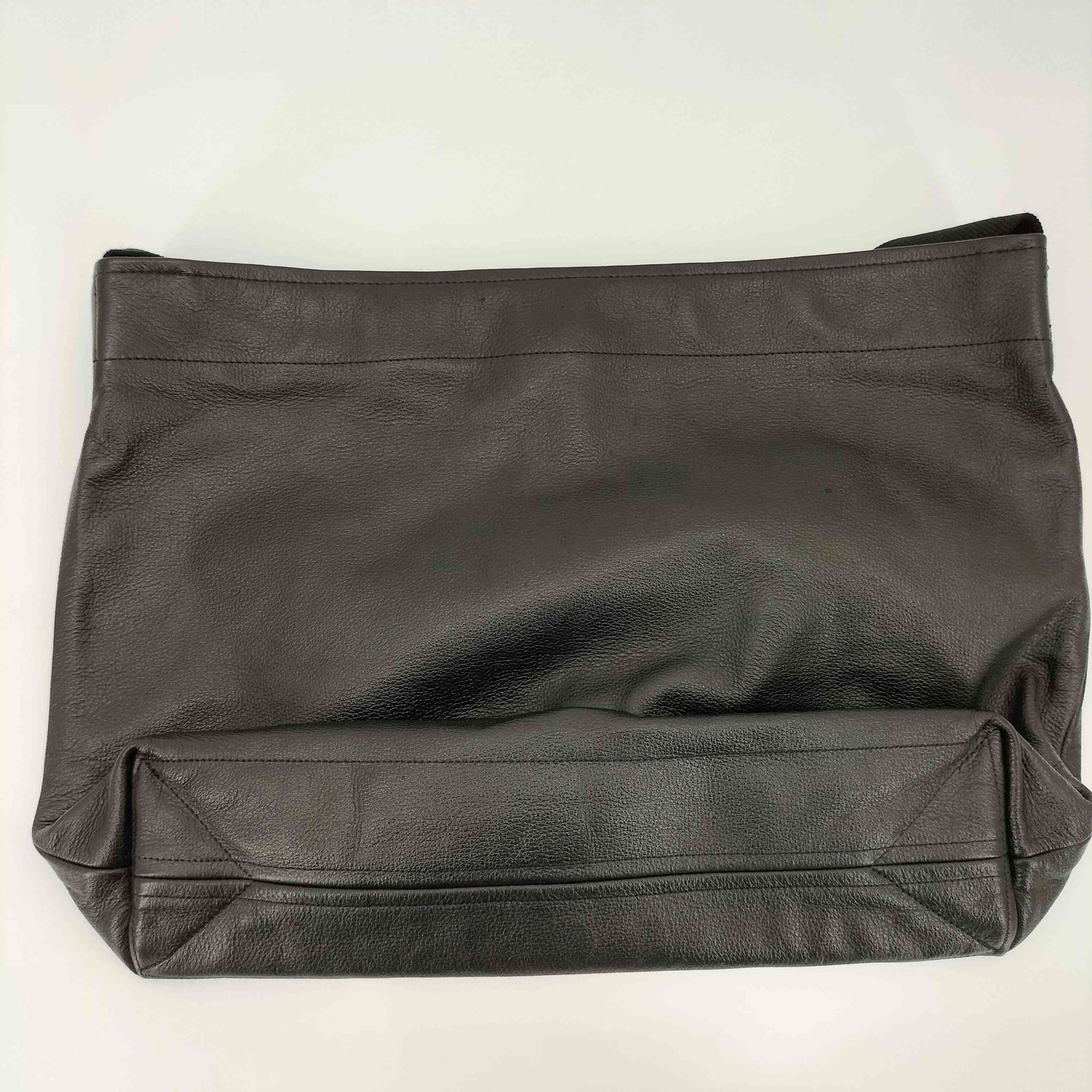 ヨウジヤマモト NOVELTY LEATHER CROSSBODY BAG ヨウジヤマモト NOVELTY LEATHER CROSSBODY BAG