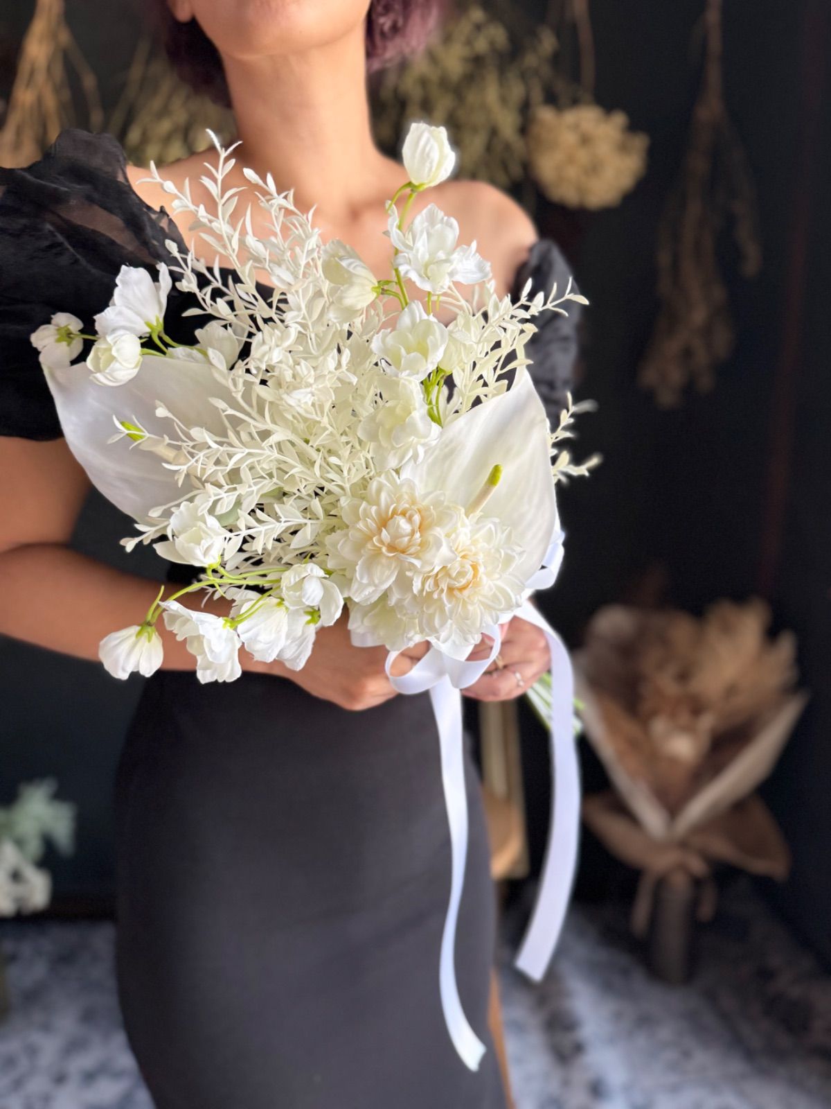 ホワイトクラッチブーケ ブートニア
