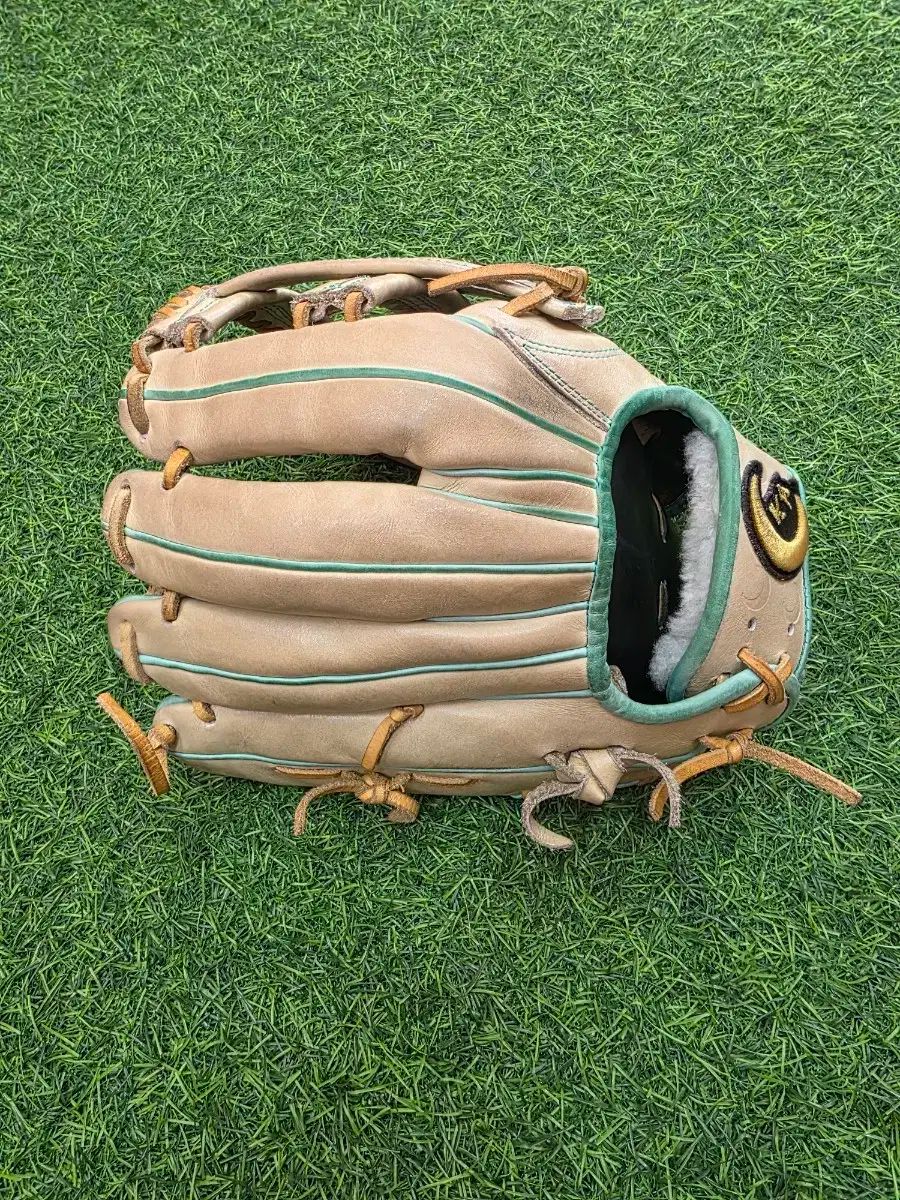 ファミリーベースボール ドンウォル 内野グローブ ラクダ 小久保ウェブ