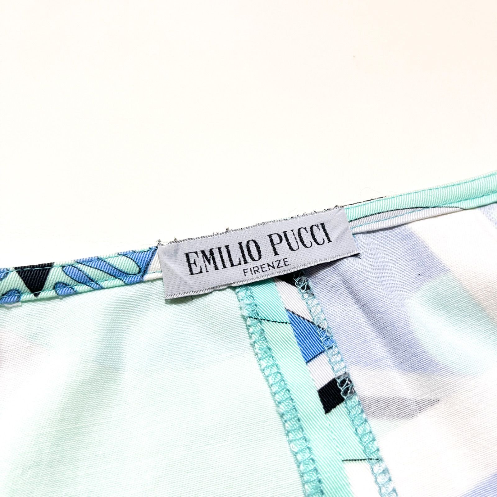 cg17 EMILIO PUCCI ロゴ入りタイトスカート 総柄 ペイズリー