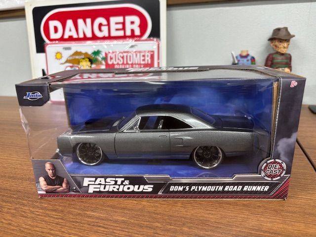 JADATOYS 1/24サイズ ワイルドスピード ミニカー ドミニク・トレット