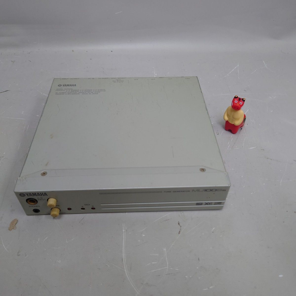 動作品 YAMAHA MU100Bs トーンジェネレーター 音源モジュール 本体のみ 送料無料 ヤマハ z-2267