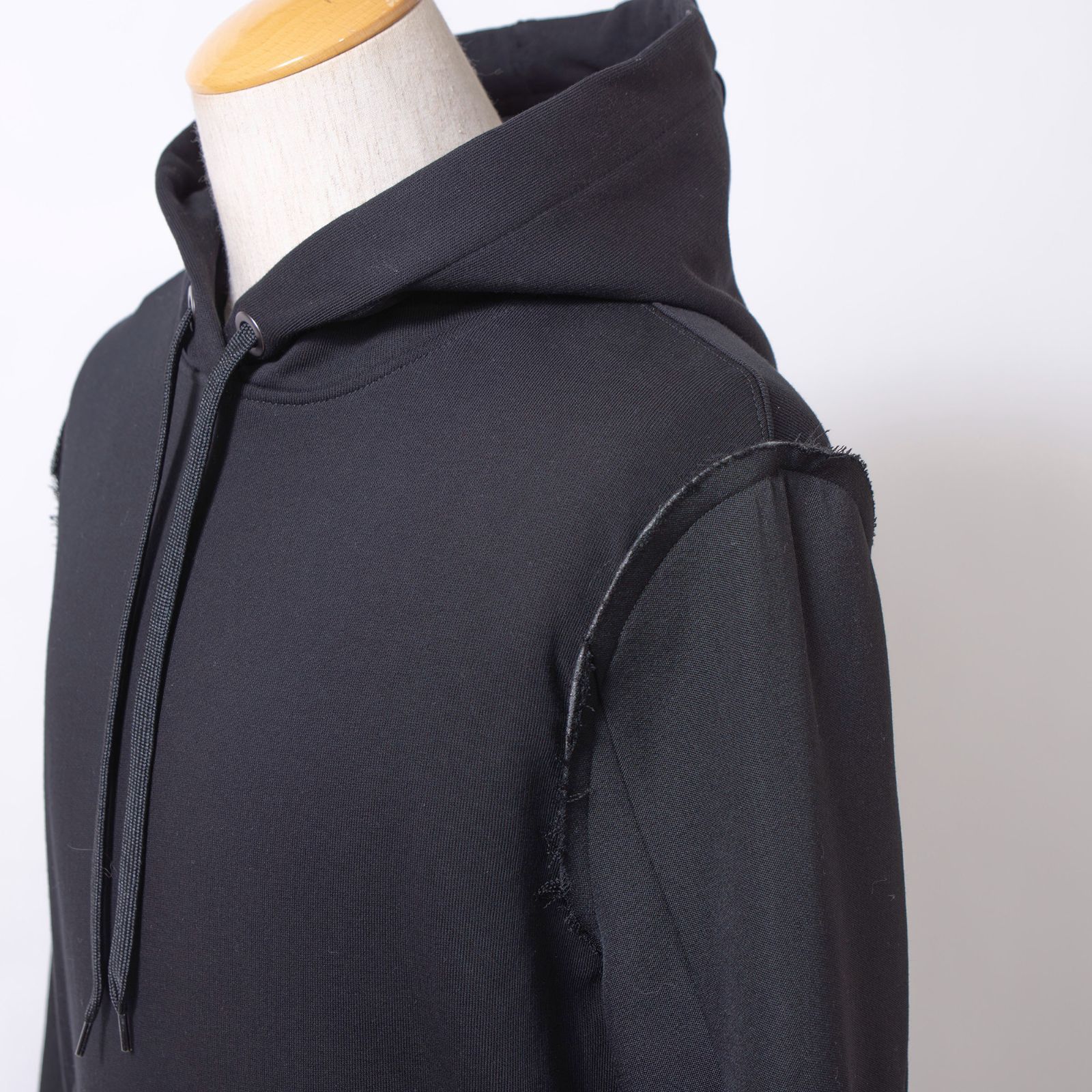 新品未使用】 BURBERRY パーカー 再構築 ドッキング ジャケット 切替 バーバリー BURBERRY パーカー 再構築 ドッキング ジャケットスリーブ