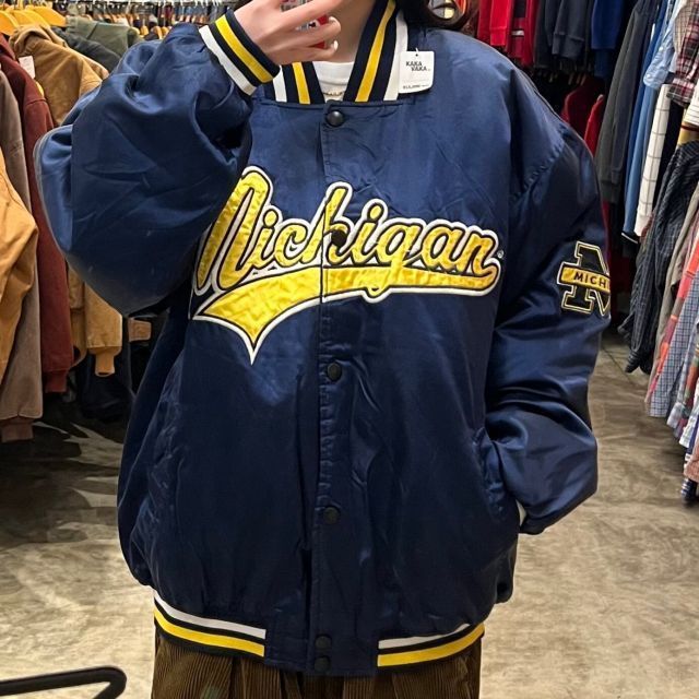 MICHIGAN / ミシガン】ナイロンスタジャン - メルカリ