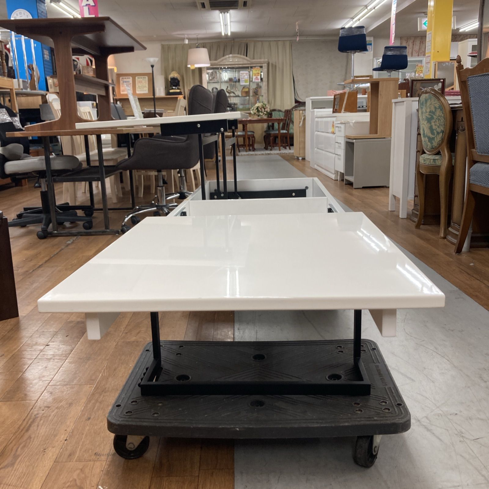 センターテーブル