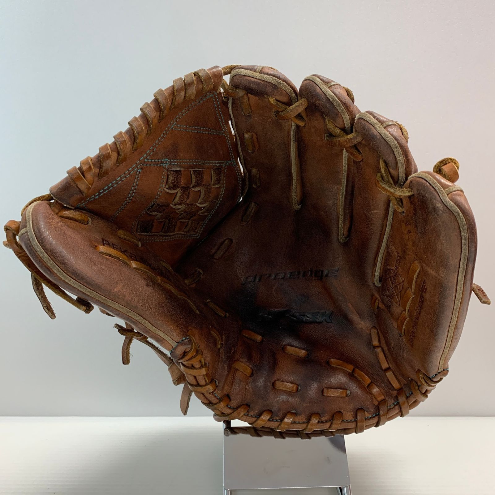 エスエスケイ SSK プロエッジ 硬式 大人 一般 投手用 グローブ