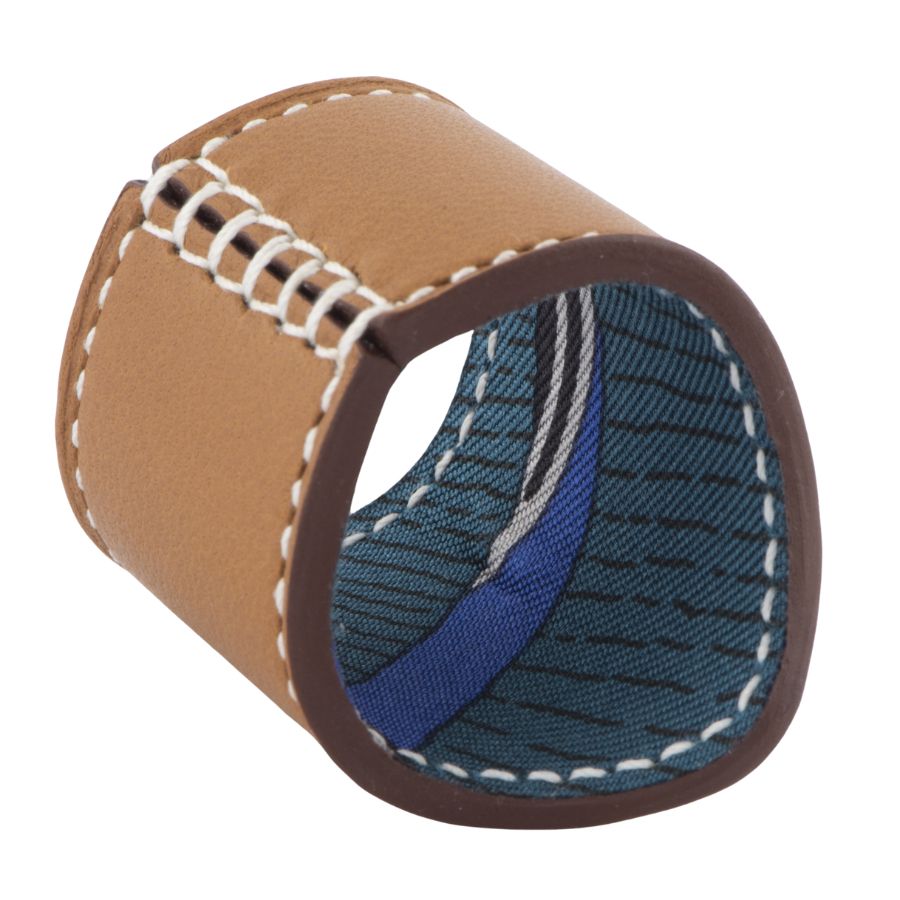 【最終値下】Hermes スカーフリング ポルトボヌール エルメス スカーフリング90 《ポルト・ボヌール》 【公式通販】