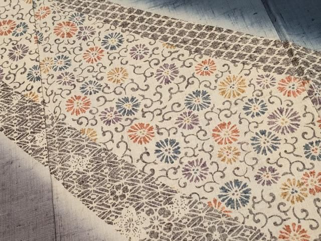 平和屋本店□極上 染織の名門 しょうざん 生紬 訪問着 花唐草文 濃紺地