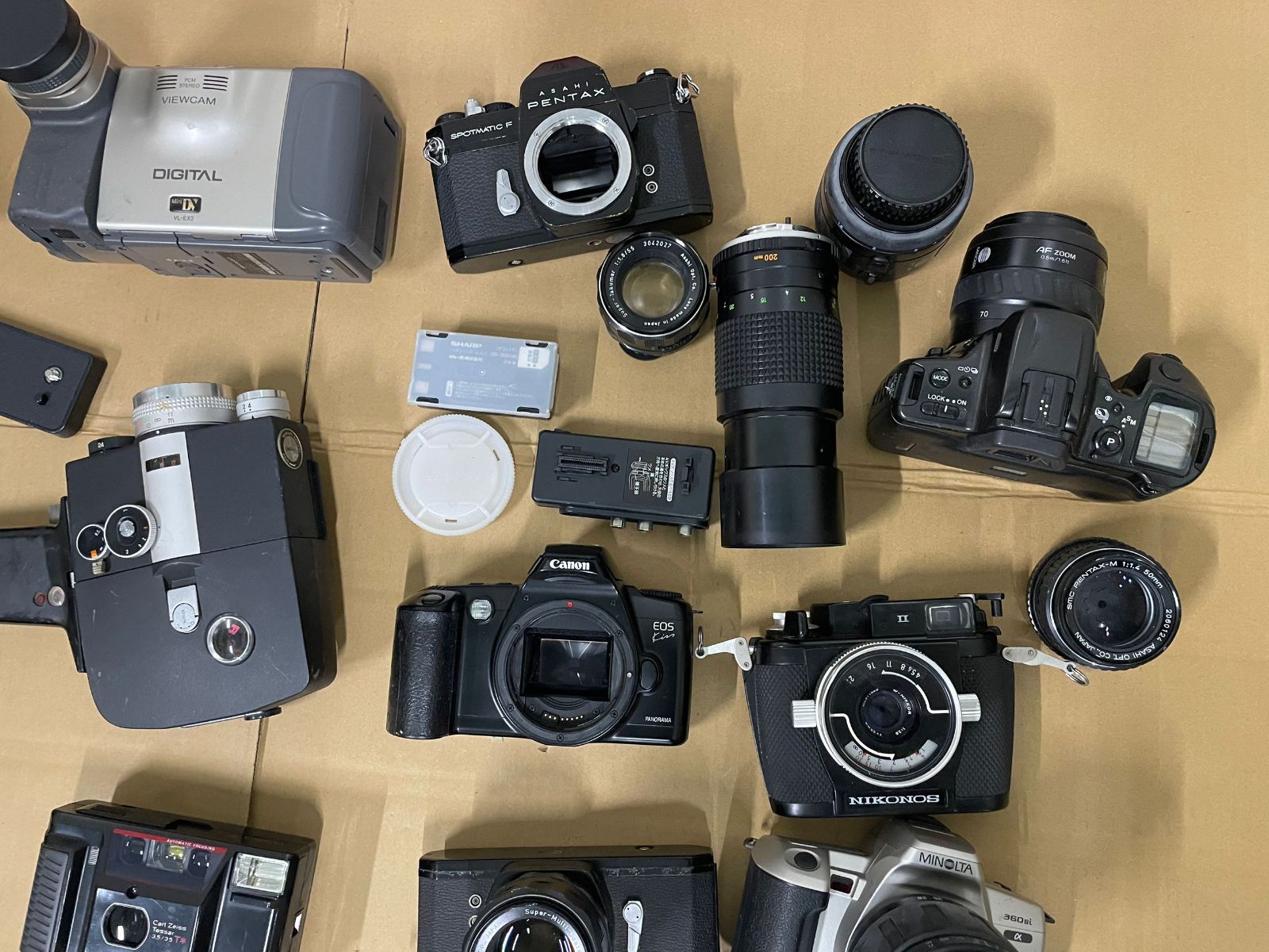 08 Nikon