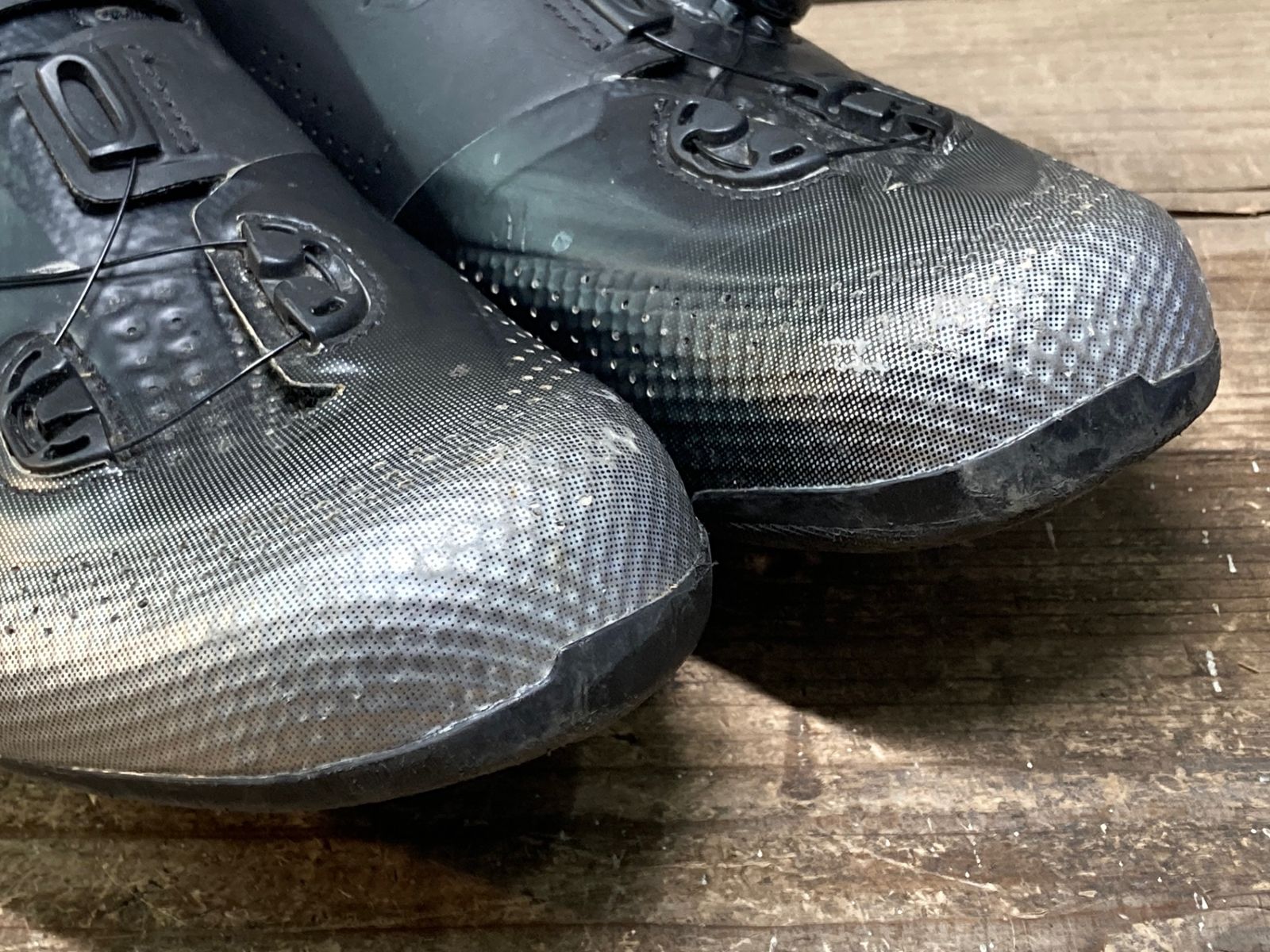 限定カラ-SHIMANO ビンディングシューズ ワイド43.5E RC702