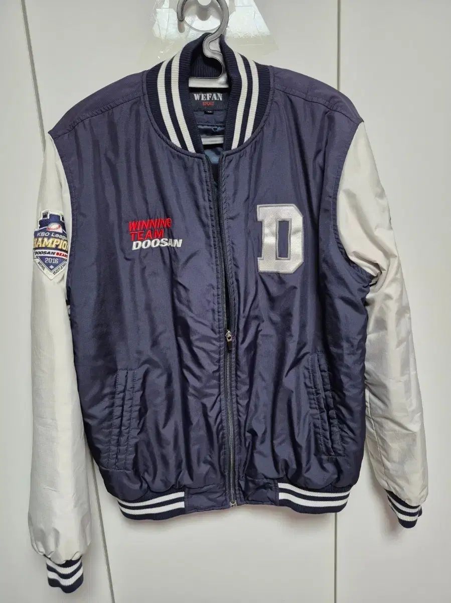 斗山ベアーズ 野球ジャケット アウター 100サイズ