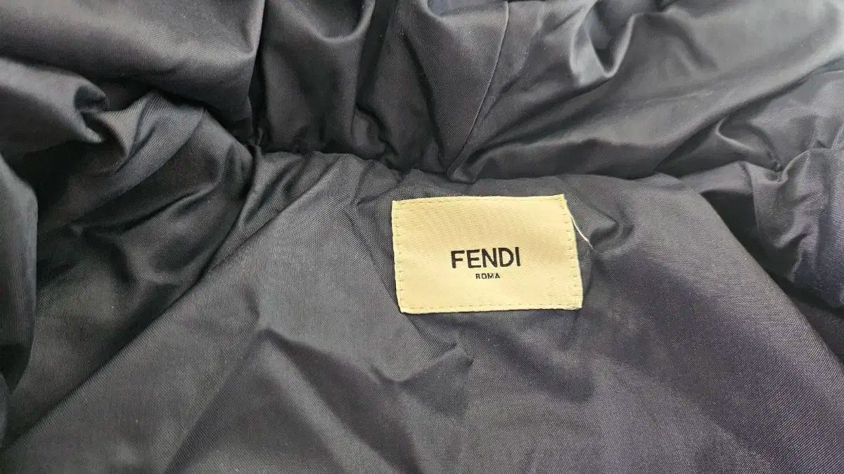 FENDI フェンディ キッズ ベア 熊 ワンピース 24M FENDI フェンディ