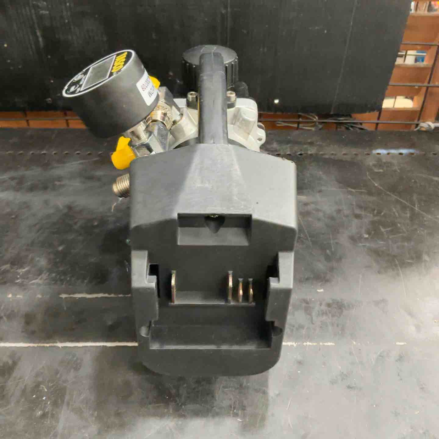 コードレス真空ポンプ