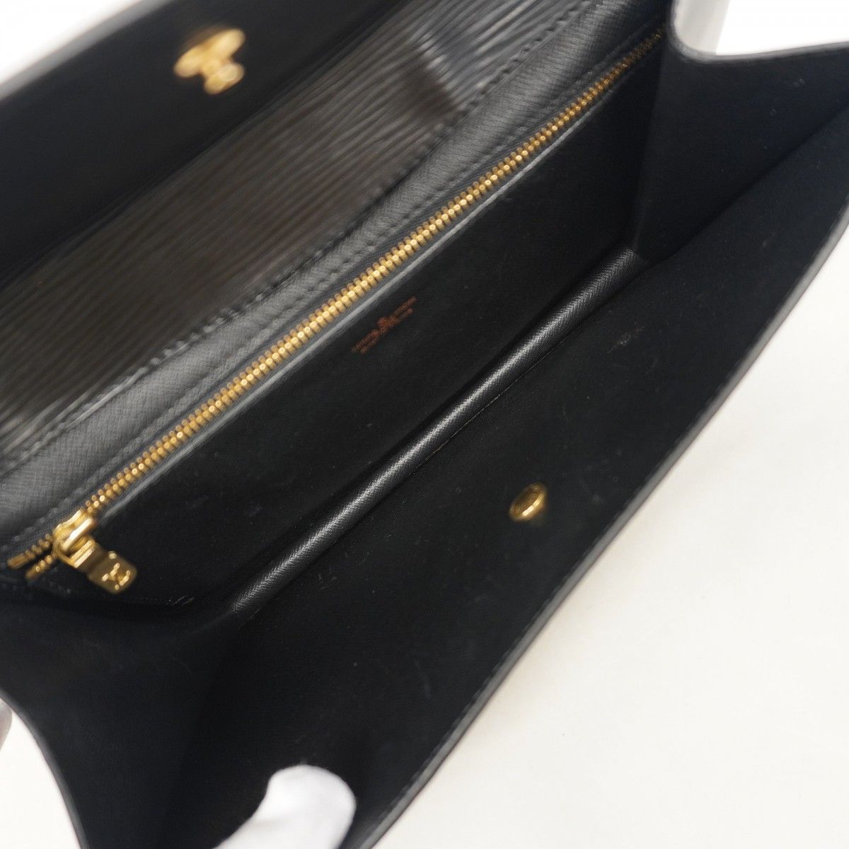 クラッチバッグ エピ