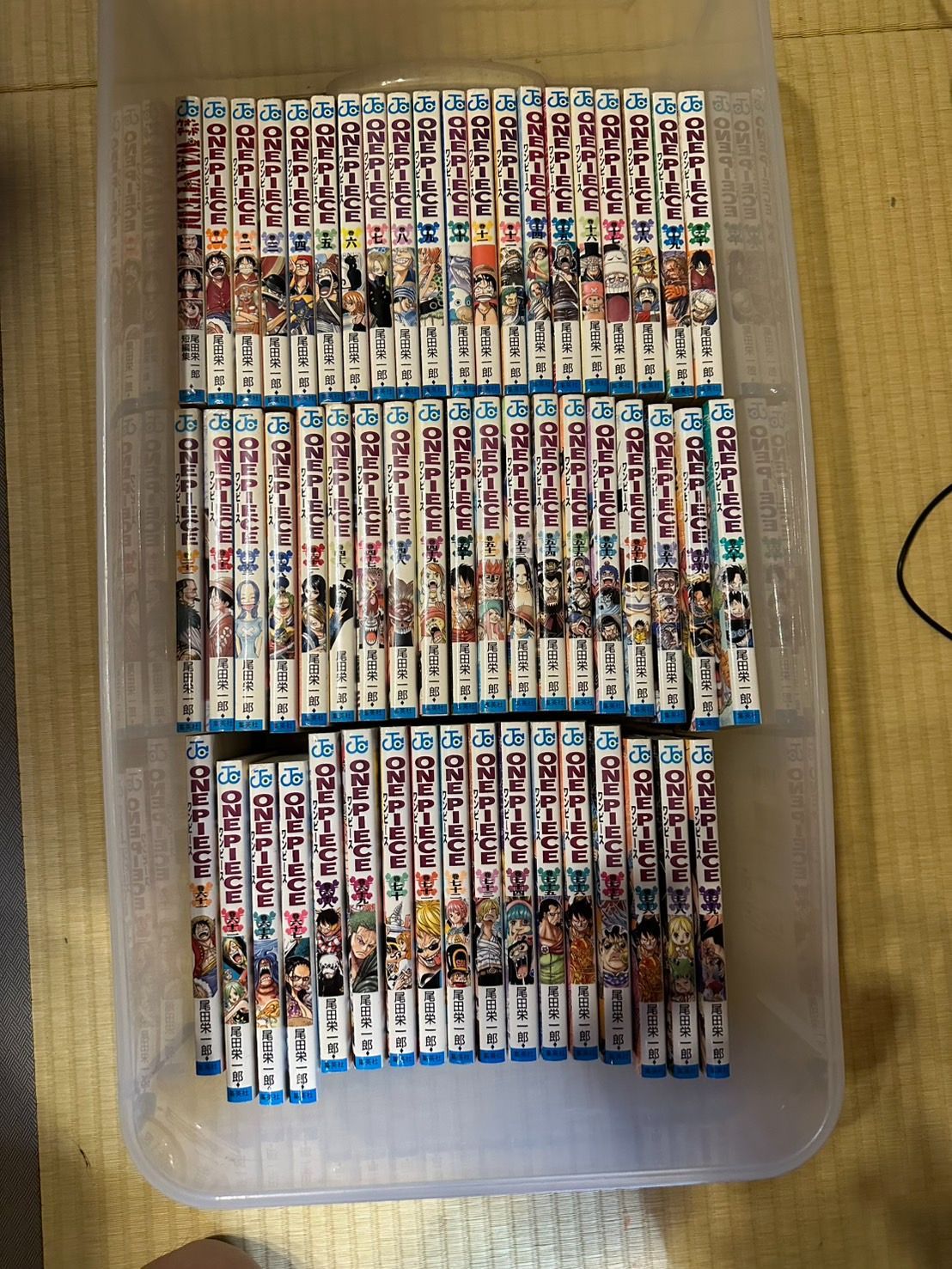 ワンピースまとめ売り　漫画　小説　セット売り ワンピース ONEPIECE 尾田栄一郎 5冊セット まとめ売り 集英社