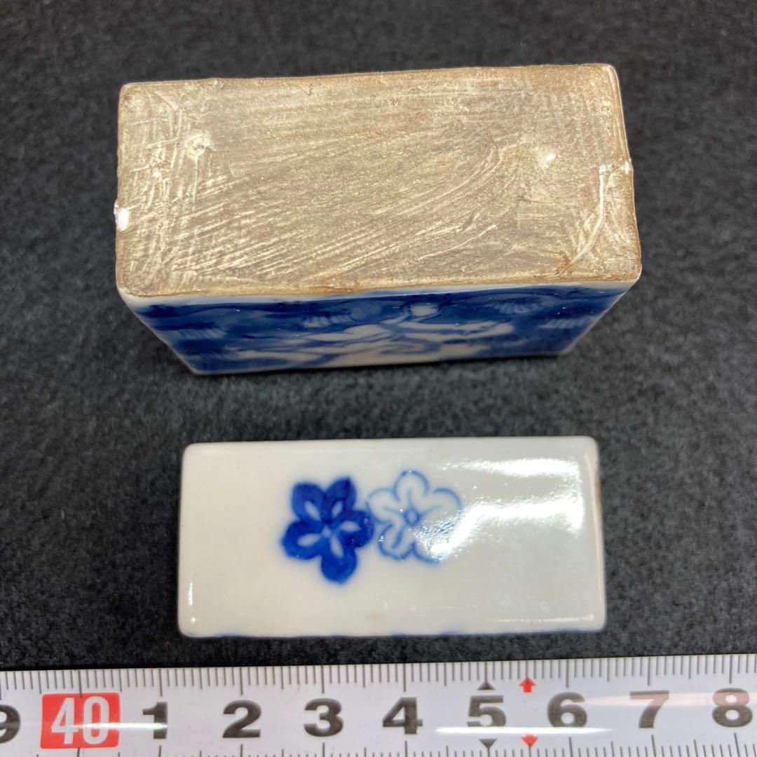 通光青華馬図蓋物